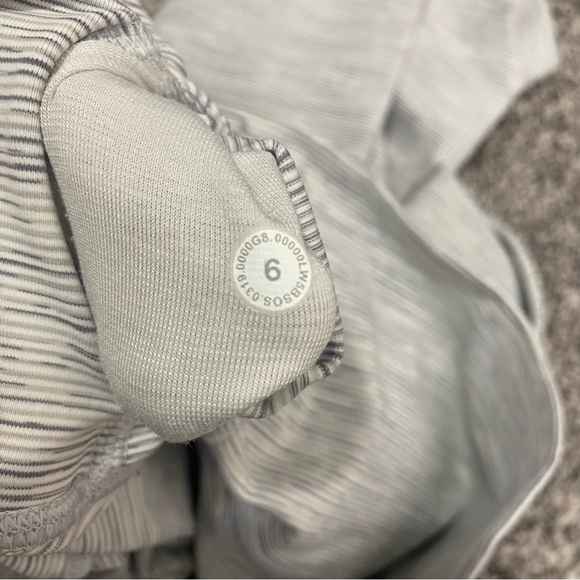 Lululemon Wunder Under HR Tight 25” White Legging Women’s 6 - Picture 5 of 8